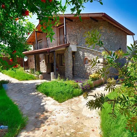 Villa Halalbeds *